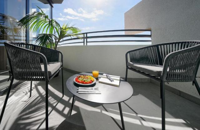 Hovima Suites Costa Adeje