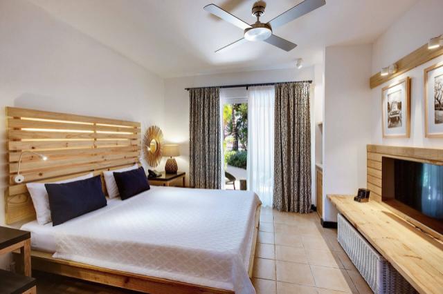 Veranda-Pointe-aux-Biches-Privilege-Room