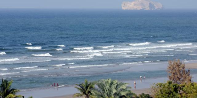 intercontinental-muscat-6584650978-2x1