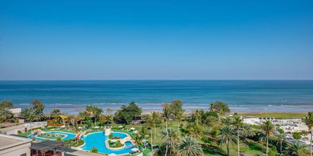 intercontinental-muscat-7781989507-2x1