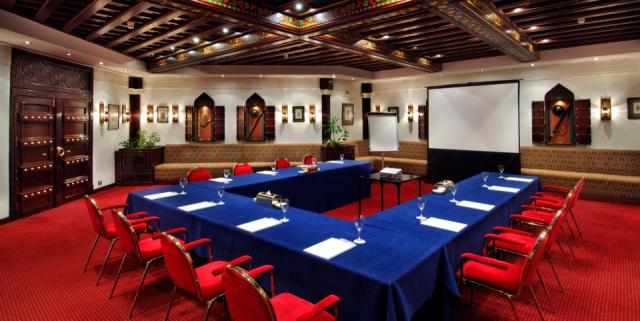 intercontinental-muscat-2533156921-2x1