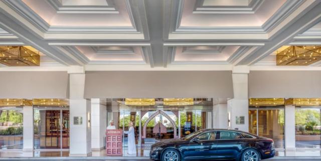 intercontinental-muscat-6039365589-2x1