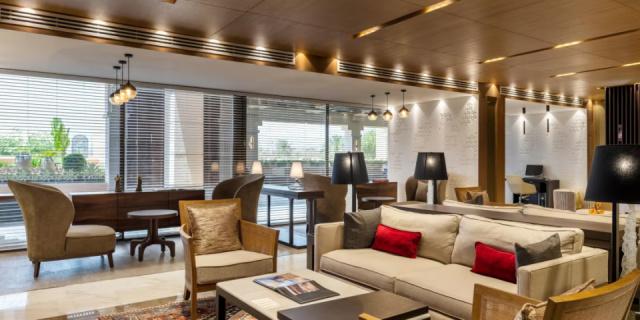 intercontinental-muscat-6039366308-2x1