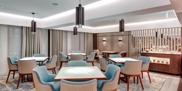 intercontinental-muscat-7618886259-2x1