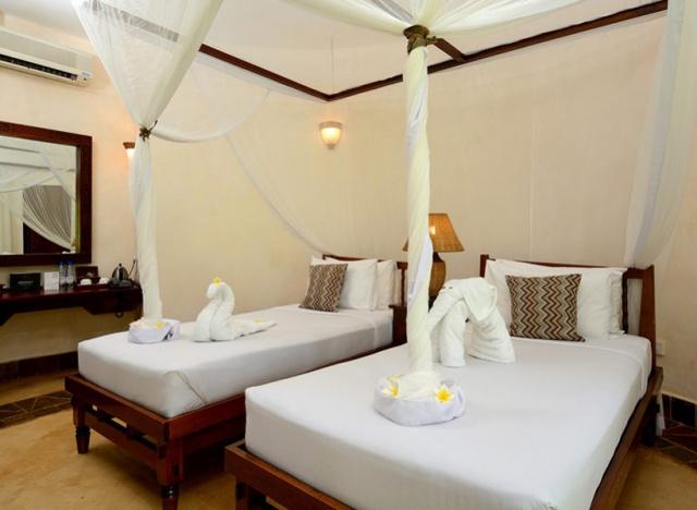 Ocean Paradise Beach Resort-2 std garden view room