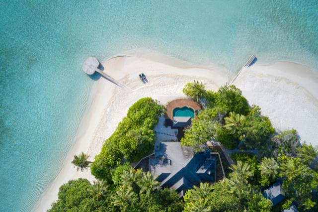 Royal Island - Two Bedroom Beach Pool Residence - Aerial - 4K