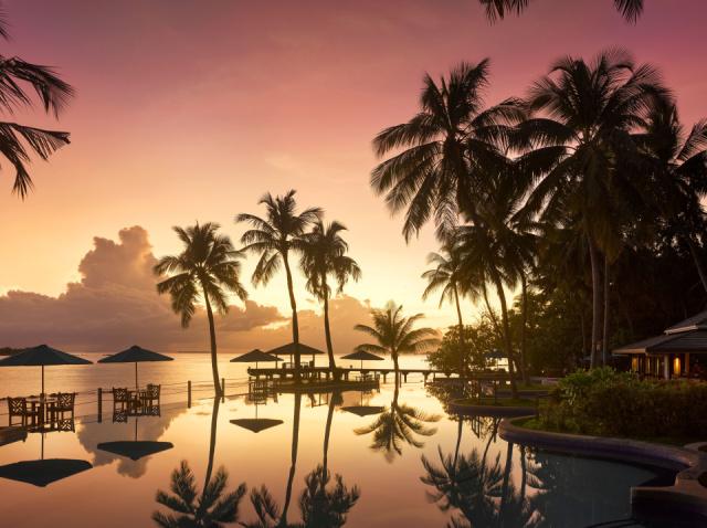 Royal Island - Main Pool - Golden Hour - 4K