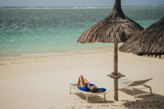 Veranda-Palmar-Beach-Relax-on-the-beach