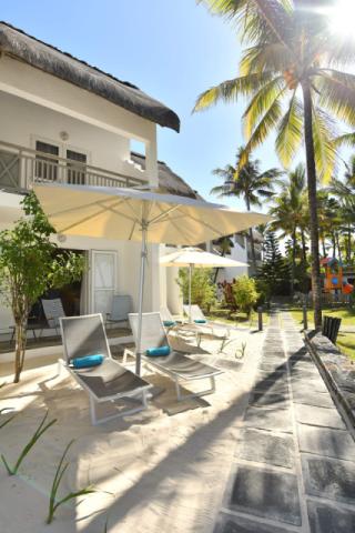 veranda-palmar-beach-beachfront-room-exterior