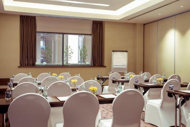 Amwaj Rotana Jumeirah Beach