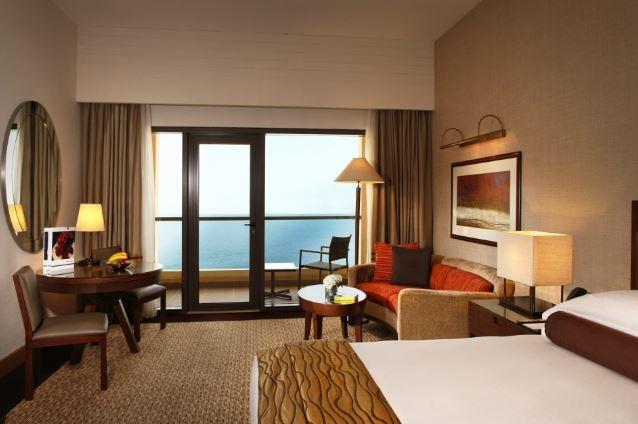 Amwaj Rotana Jumeirah Beach