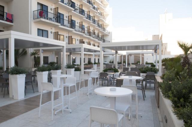 Hotel Santana11