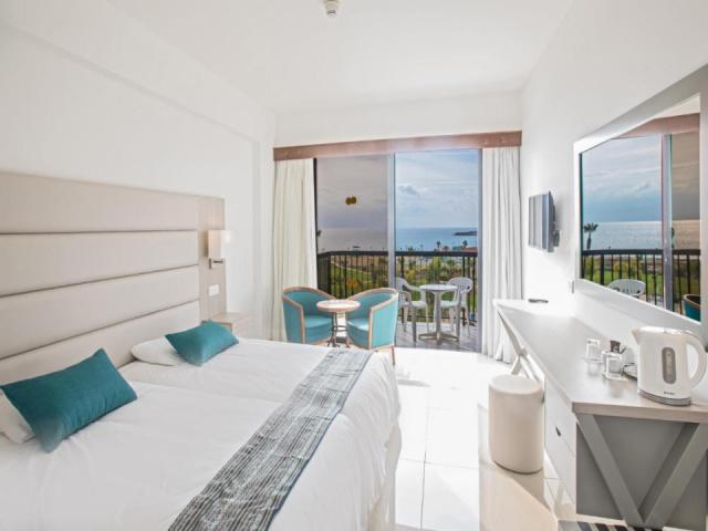 Ayia Napa-AnmariaBeach Htl-sea view room