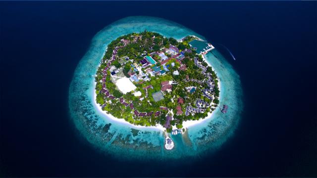 Bandos Island Resort & Spa