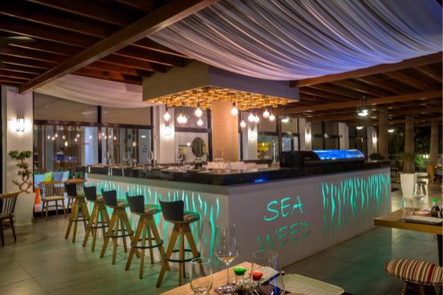 Outlets-Sea-Weed-Sushi-Bar-_-Stone-Grill