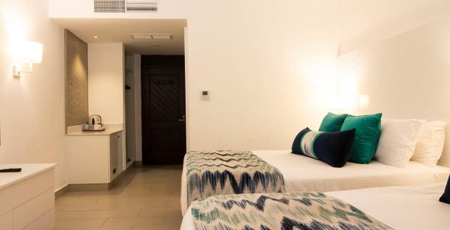 MBA-Leopard Beach Resort superior balkoni2