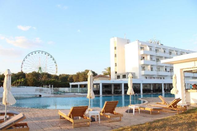 21-Pierre Anne Beach Hotel