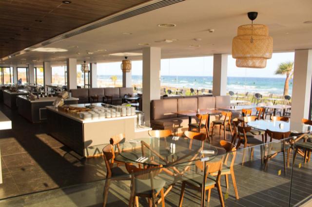 Pierre Anne Beach Hotel_étterem