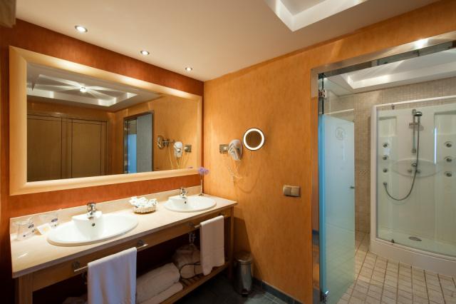 03 Junior Suite - Sea View