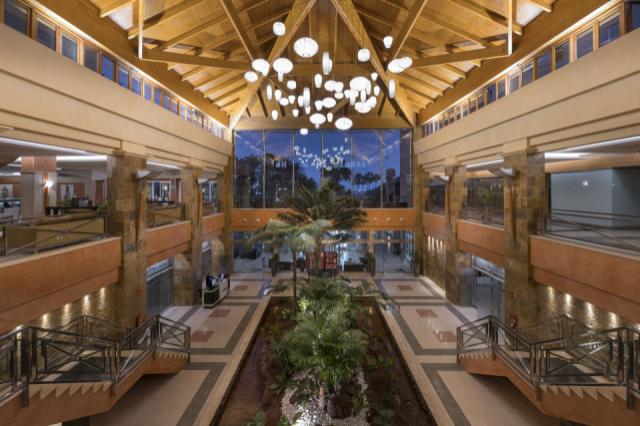 1 Hall