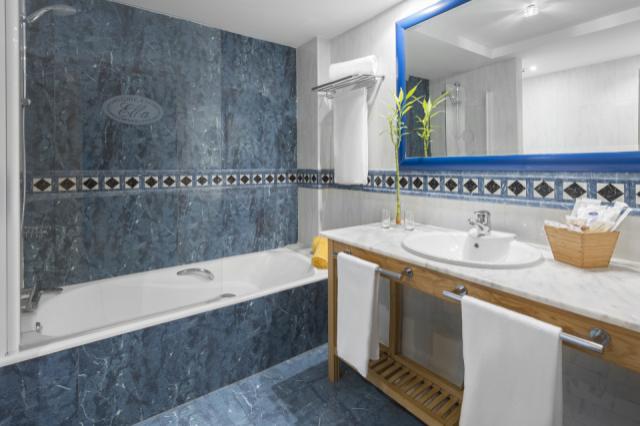 3 Bath Room