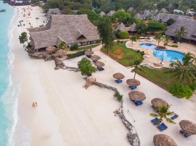 Sandies-Baoba-Beach_Zanzibar4