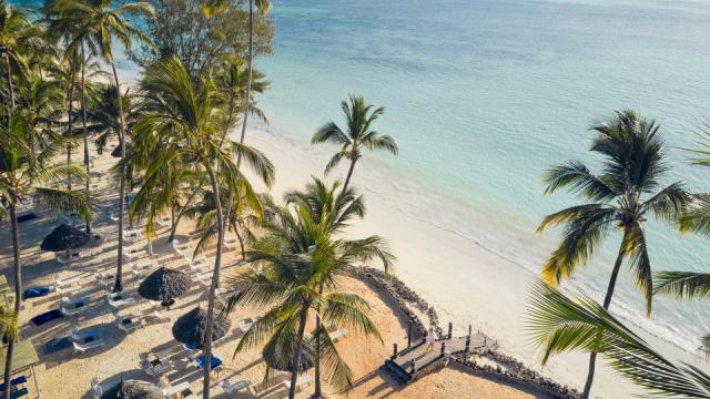 tui-blue-bahari-zanzibar-beach-2