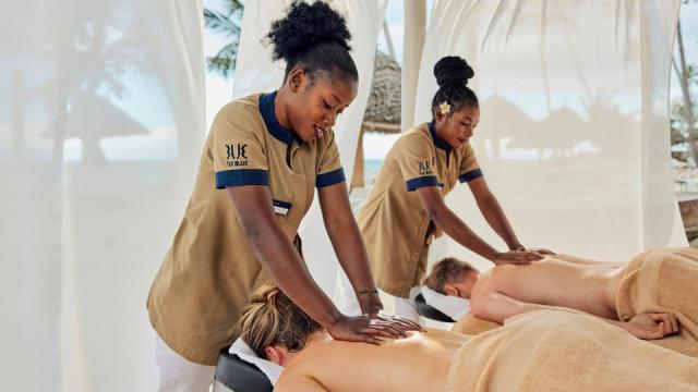 tui-blue-bahari-zanzibar-treatment-massage