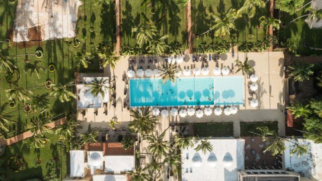 tui-blue-bahari-zanzibar-pool-area-2