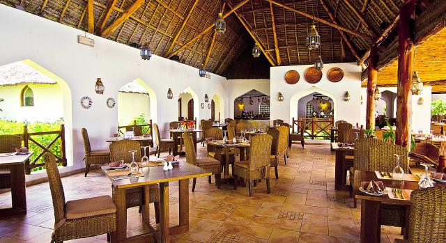 Sultan Sands Resort -Mwambao-restaurant1