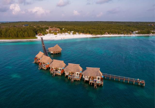 ZNZ-Isaraya Luxury Over Water Villas11