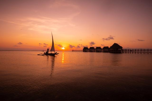ZNZ-Isaraya Luxury Over Water Villas2