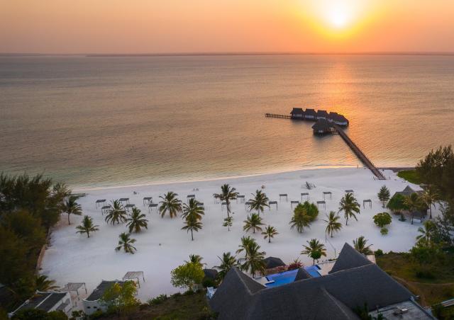 ZNZ-Isaraya Luxury Over Water Villas 9