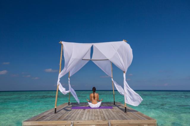 Vilu Reef Island Resort