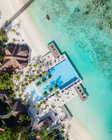 Villa Nautica - Influencer - Main Pool Aerial Birdseye - 4K