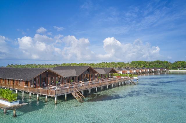 Villa Nautica - Lagoon Restaurant - Aerial Wide - 4K