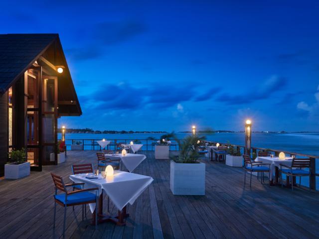 Villa Nautica - Farumathi Restaurant - Exterior - 4K