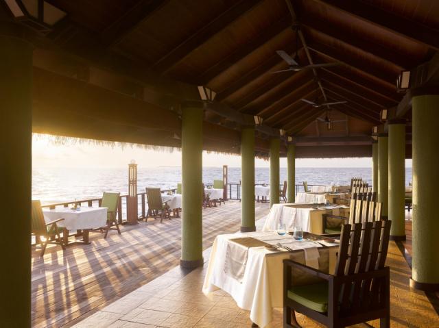 Villa Nautica - Ristorante al Tramanto - Outdoor - 4K