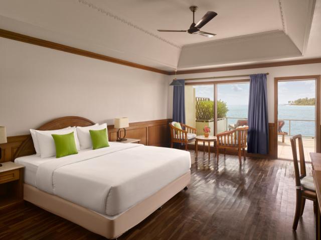 Villa Park - Water Villa - Bedroom - 4K