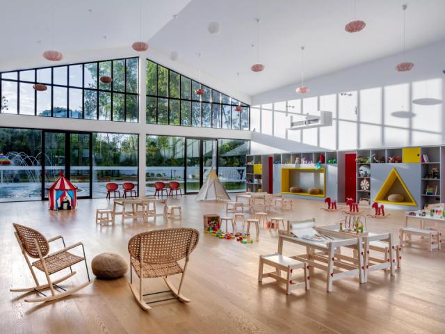 Villa Park - Park Players Kids Club - Play Area - 4K