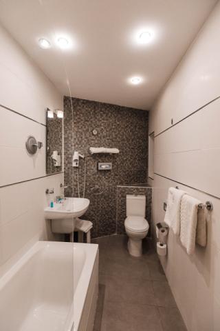Osborne Hotel_fürdőszoba