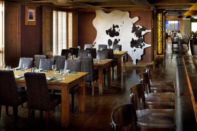 dxbdj-restaurant-0223-hor-clsc