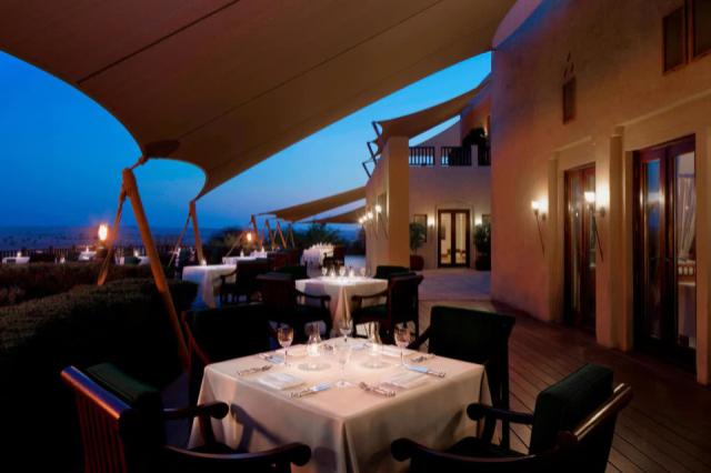 dxbam-restaurant-5365-hor-clsc
