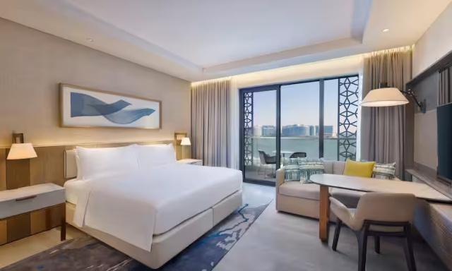 king-deluxe-bay-view