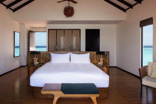 NH_Collection_Maldives_Havodda_Resort_Guest_Room_Over_Water_Vil