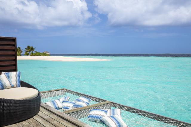 NH_Collection_Maldives_Havodda_Resort_Guest_Room_Over_Water_Vil