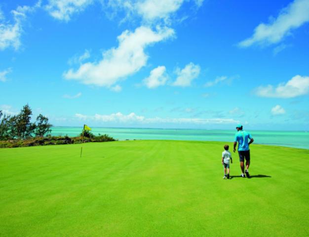 ile_aux_cerfs_golf_lifestyle_1