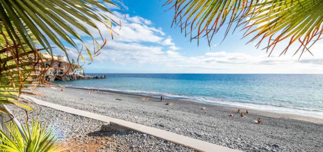all-inclusive-hotel-madeira-beach-view1