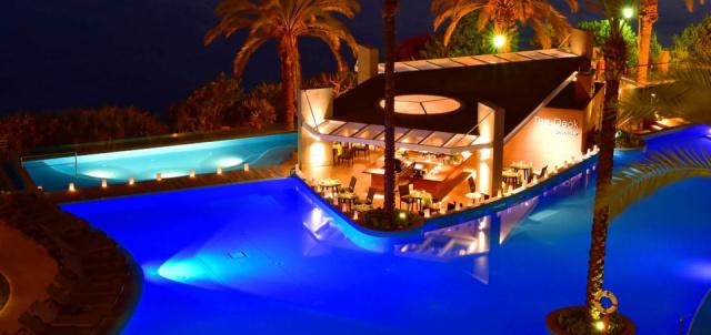 4-star-hotel-madeira-the-deck