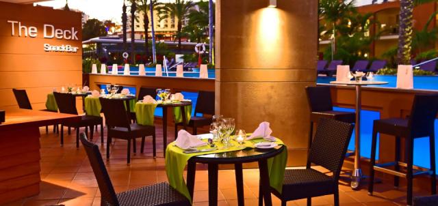 4-star-hotel-madeira-the-deck-snack-bar